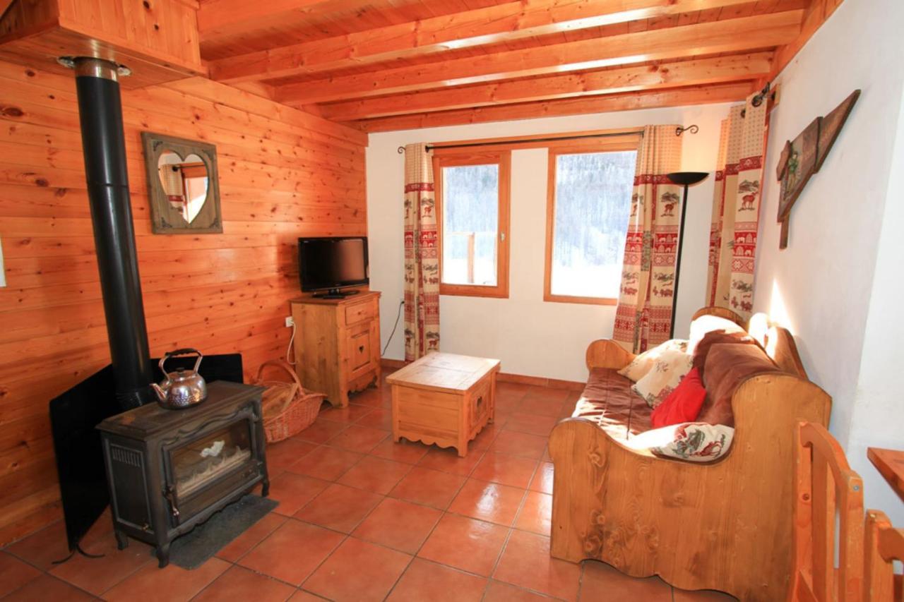 Chalet Le Melezin Hameau Des Chazals Nevache Hautes Alpes Exterior foto